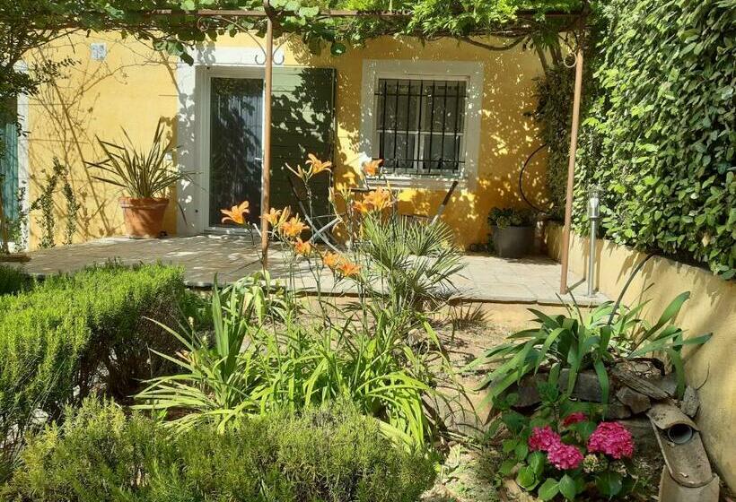 مبيت وإفطار Villa Xanadu