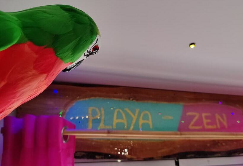 تختخواب و صبحانه Wonder Room Paraiso Magico Habitacion