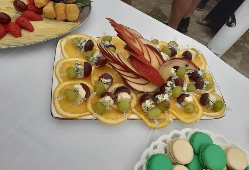 فندق соколови къщи