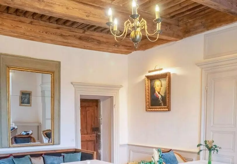 Hotelli Château De Saint Vidal