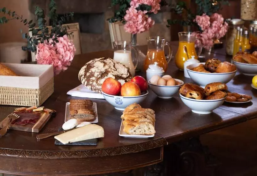 Hotelli Château De Saint Vidal