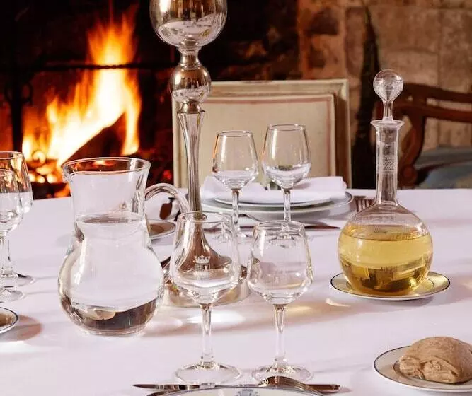 Hotelli Château De Saint Vidal