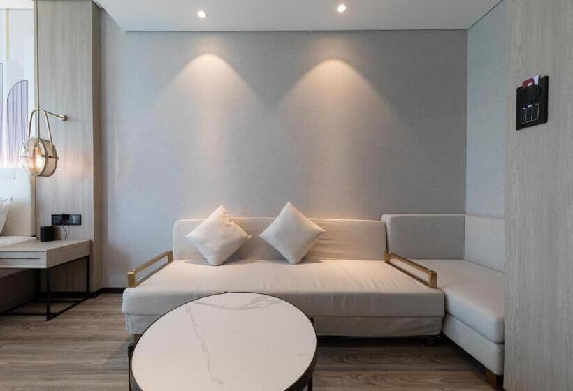 ホテル Ramada Encore By Wyndham Dongguan East