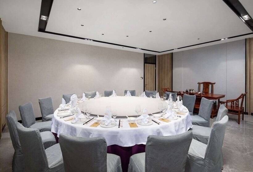 ホテル Ramada Encore By Wyndham Dongguan East