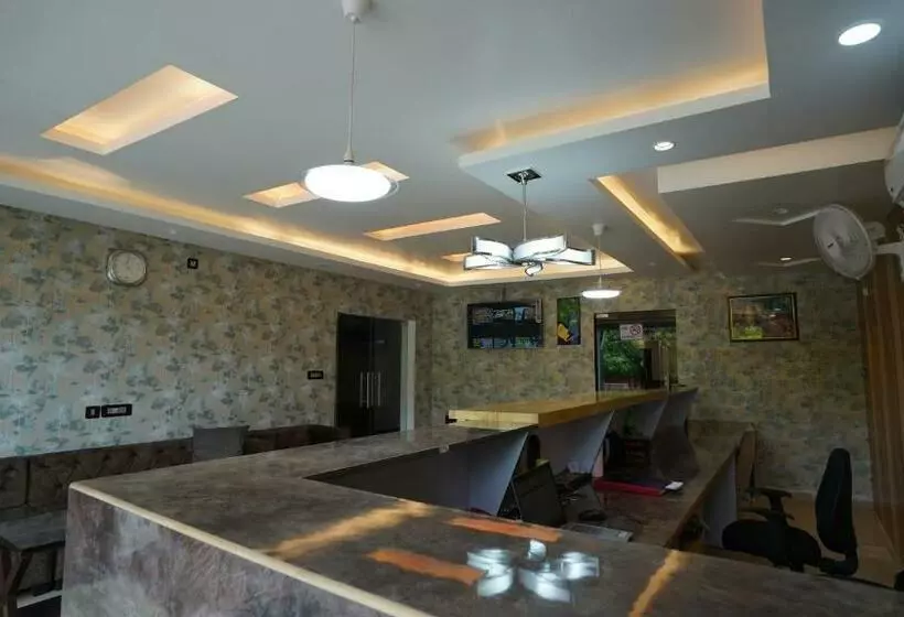 M K Hotel And Restaurant