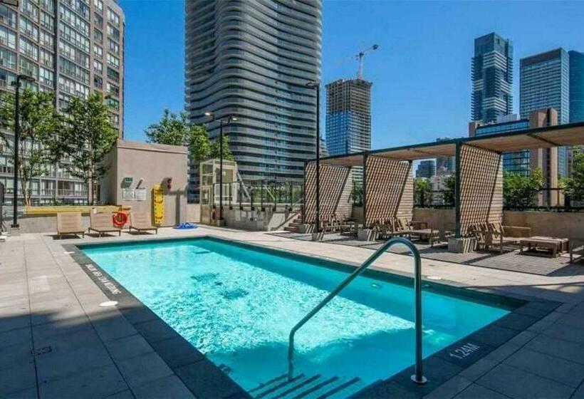 Stylish Downtown Toronto Residential