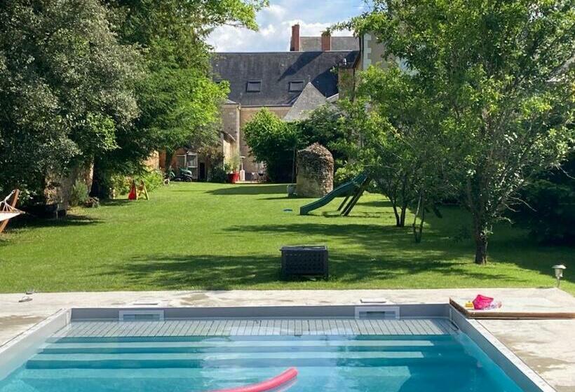 مبيت وإفطار Chambre Capucine