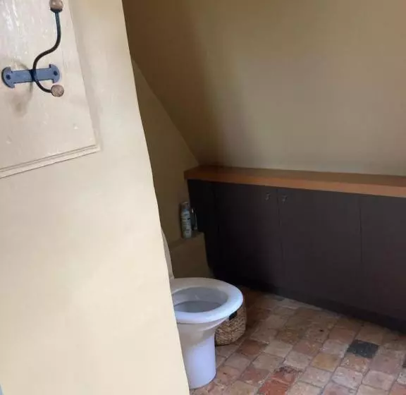 ベッドアンドブレックファースト Chambre Capucine