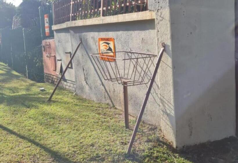 פנסיון Groenewald S Haven