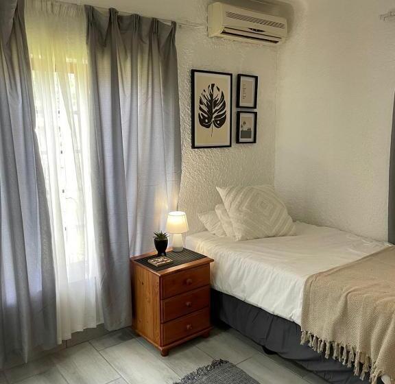 פנסיון Groenewald S Haven