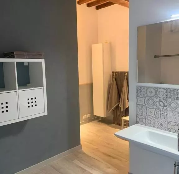 Aamiaismajoitus (B&B) Borgo Crispiero