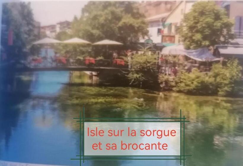 住宿加早餐  La Fée Viviane Et Michel L Enchanteur