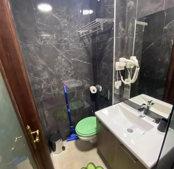 Majatalo Casa Blanca Costinesti