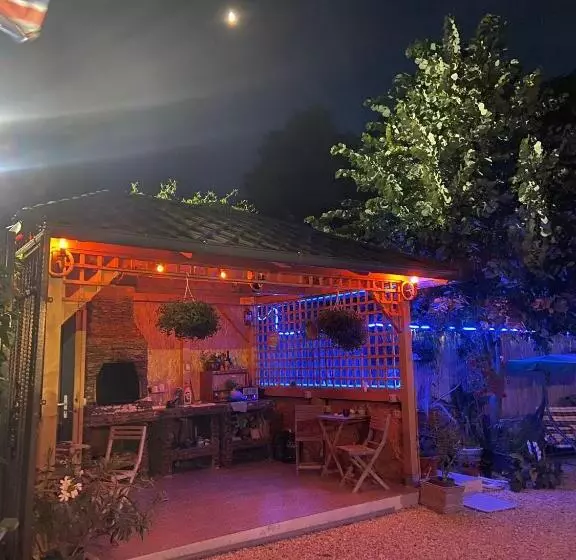 Majatalo Casa Blanca Costinesti