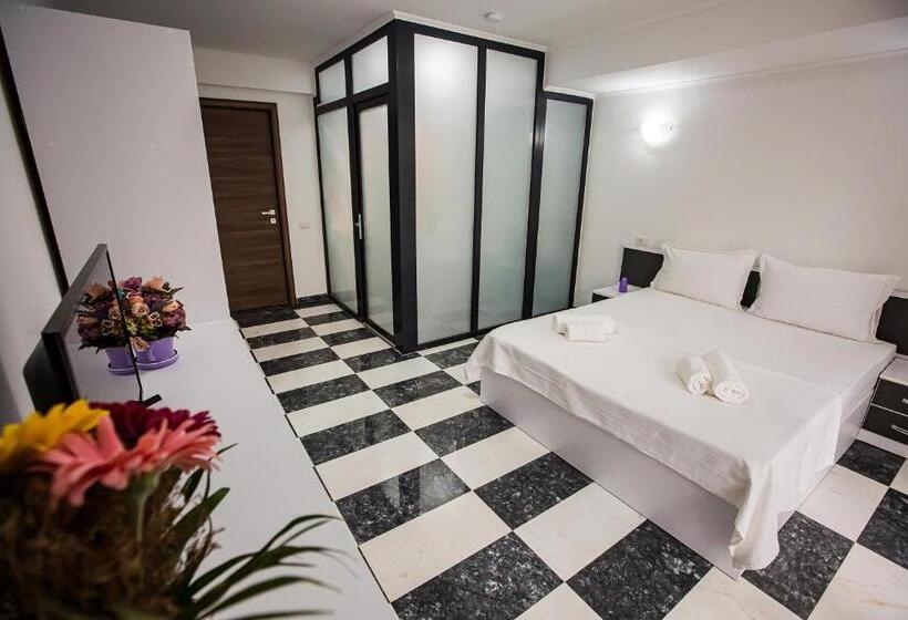 پانسیون Casa Delia