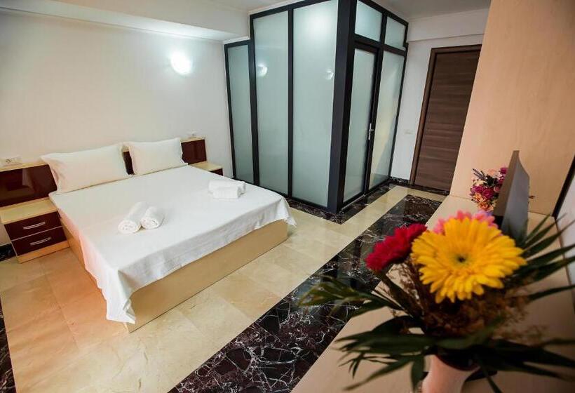 پانسیون Casa Delia