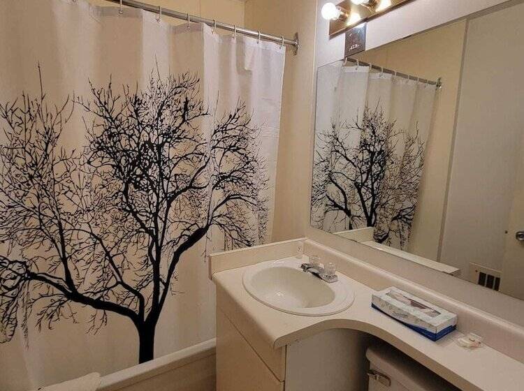 호스텔 Lakewood Inn