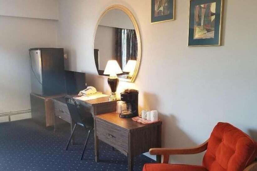 호스텔 Lakewood Inn