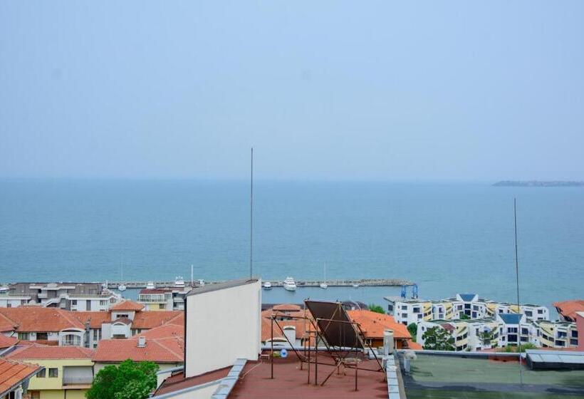 پانسیون вила дари свети влас