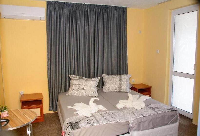 پانسیون вила дари свети влас