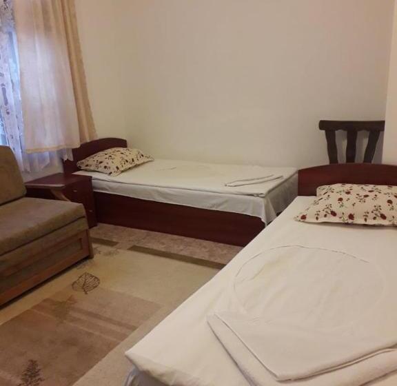 پانسیون Guest House Neli