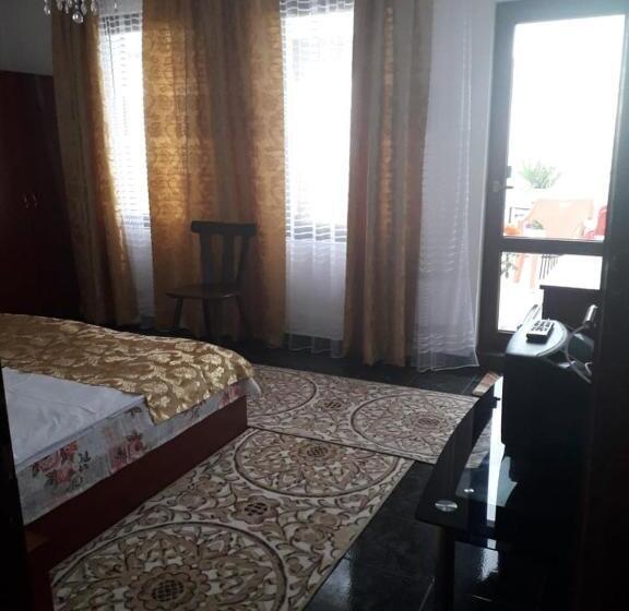 پانسیون Guest House Neli