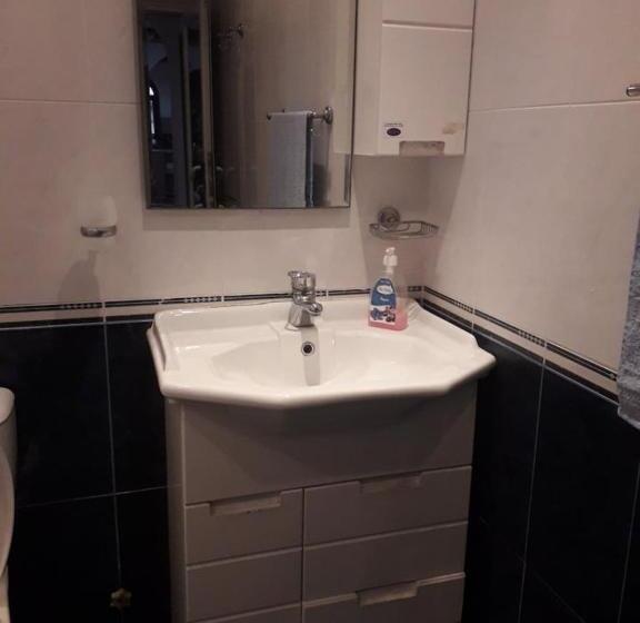 پانسیون Guest House Neli