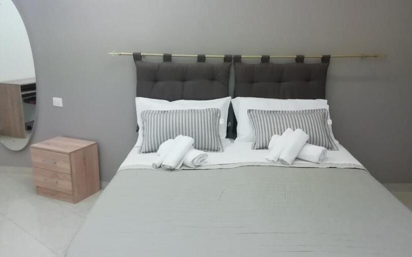 פנסיון Sogno D Estate 2