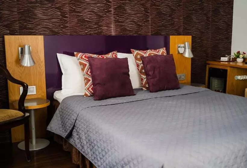 Majatalo Vila Ranya Adults Only