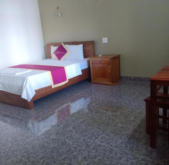 Starlet Hotel Phong Nha