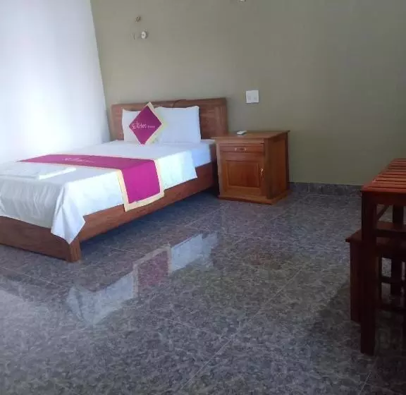 Starlet Hotel Phong Nha