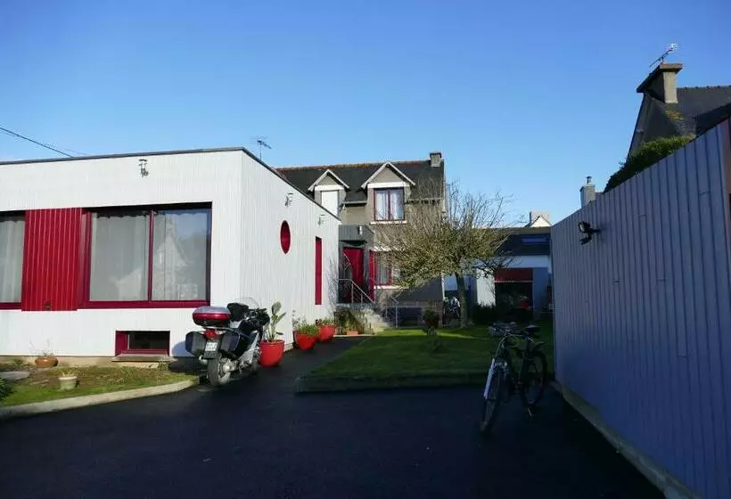 تختخواب و صبحانه Chambres D Hotes Chez Laure & François