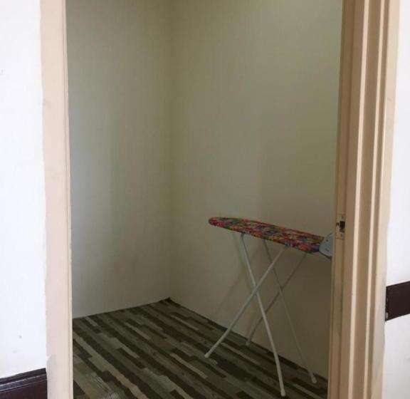 Hotel D Savoy @ Famosa By Mr