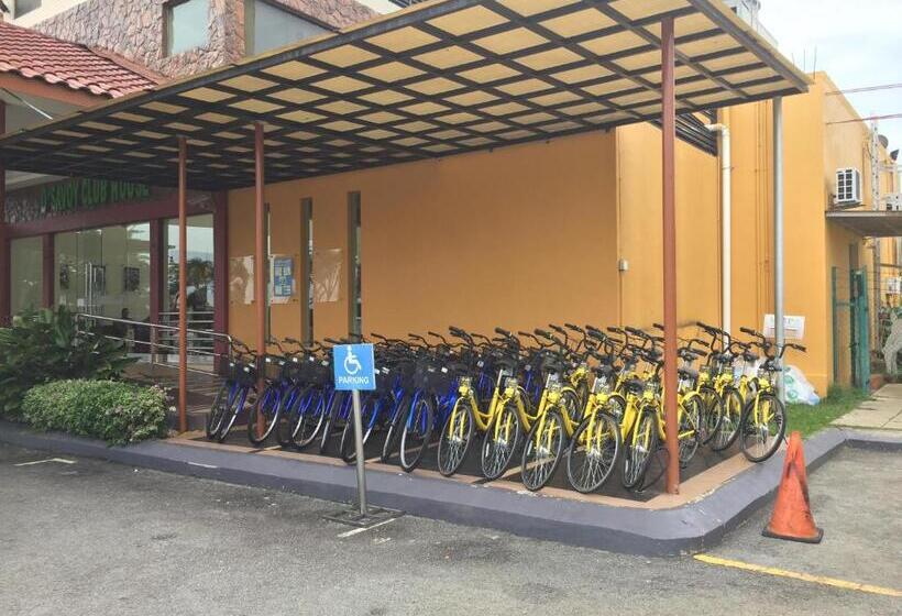 Hotel D Savoy @ Famosa By Mr