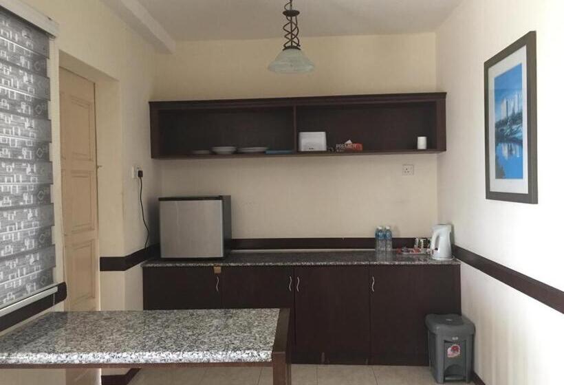 Hotel D Savoy @ Famosa By Mr