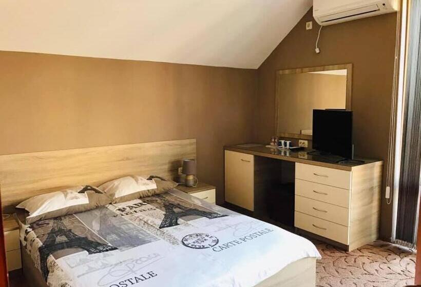 פנסיון джорджия