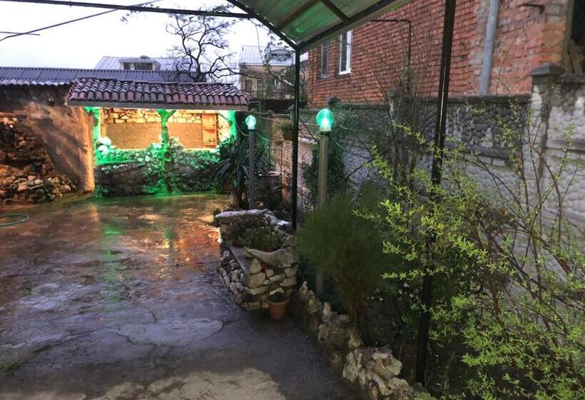 پانسیون Guesthouse Batu