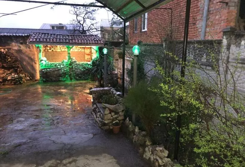 پانسیون Guesthouse Batu