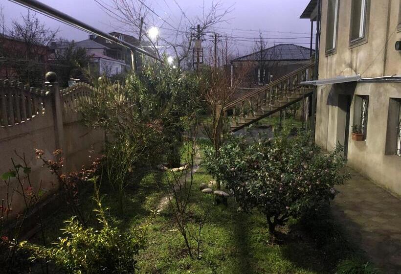 پانسیون Guesthouse Batu