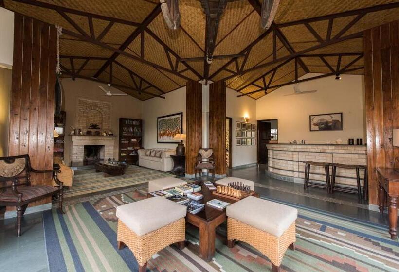 Resort Forsyth Lodge