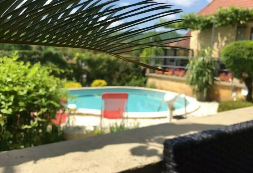 ベッドアンドブレックファースト La Belle Demeure