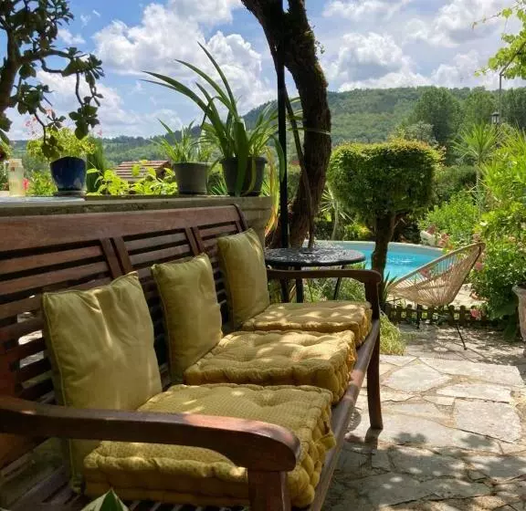 ベッドアンドブレックファースト La Belle Demeure