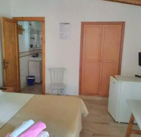 Hotelli Agriturismo Camboni