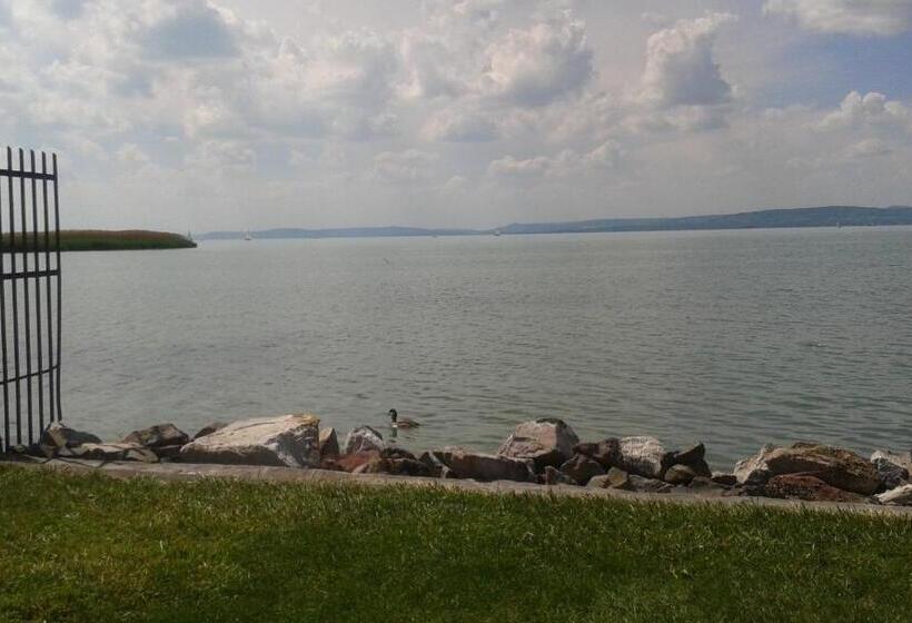 膳宿费 Hutter Vendégház