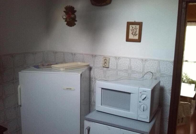 膳宿费 Hutter Vendégház