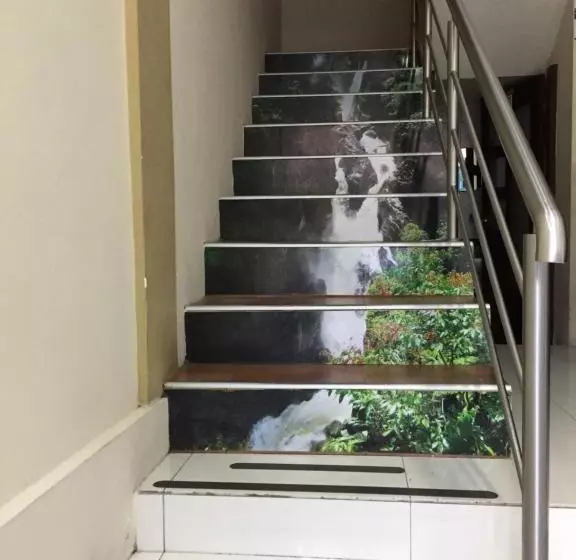 Retkeilymaja Hostal Bryana Inn Baños