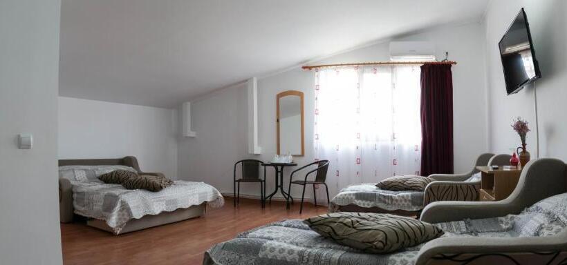 هاستل Let S Do! Sunshine