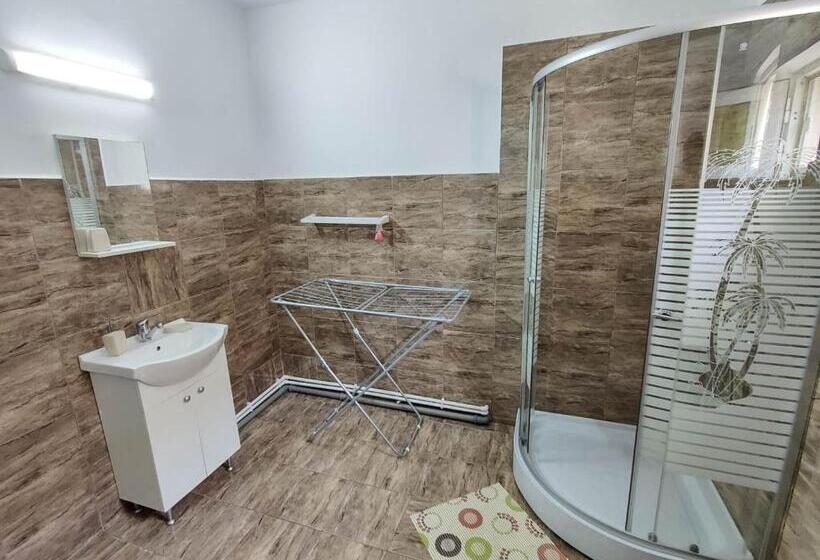 هاستل Let S Do! Sunshine