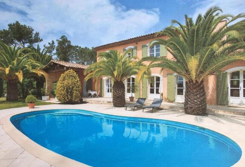 ベッドアンドブレックファースト Le Champmazet