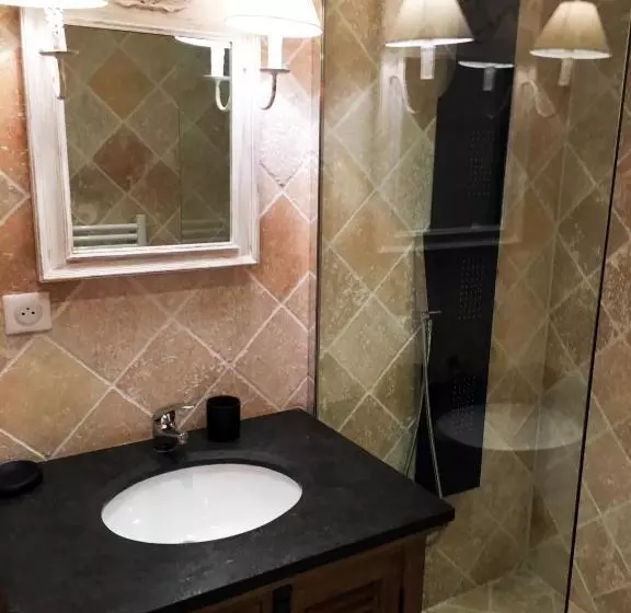 Aamiaismajoitus (B&B) Le Champmazet